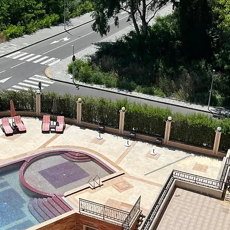 River Park 2 Bedroom Lejlighed *